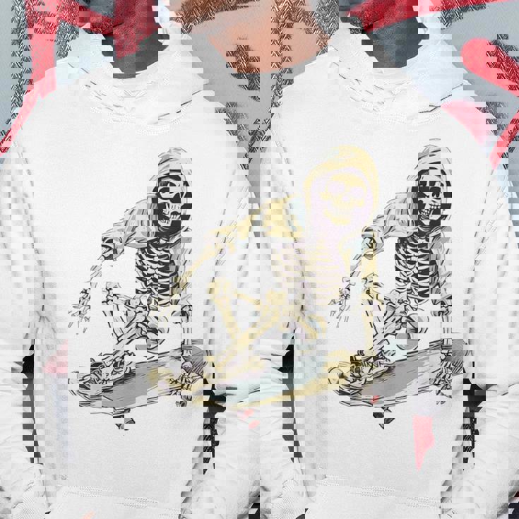 スケートボード スケルトン スケーター スケートボーダー スケートボード パーカー 面白い贈り物