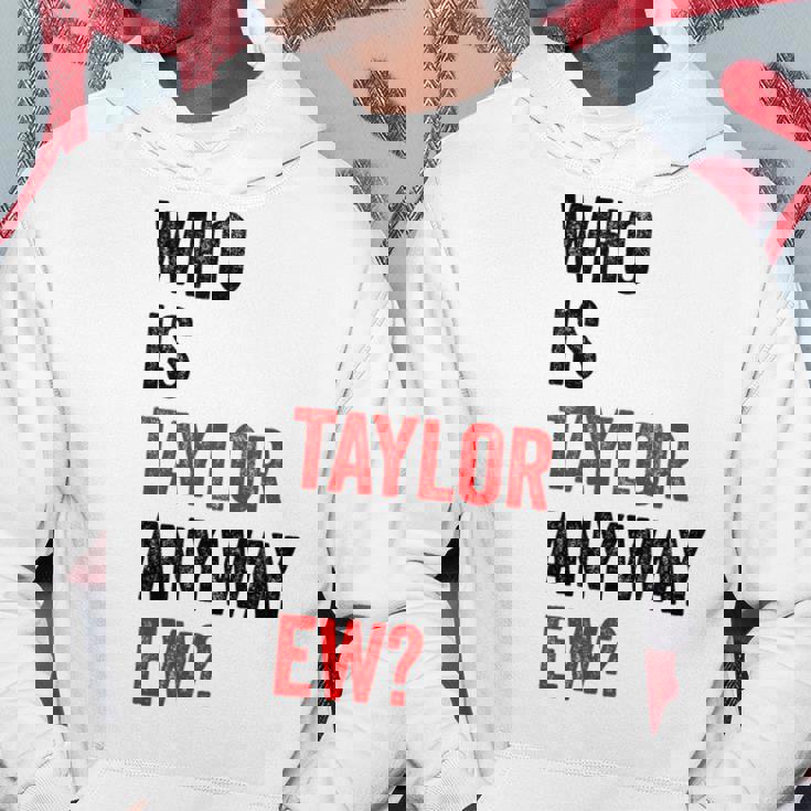 テイラー・ユーテイラーって誰？とにかく面白い パーカー 面白い贈り物