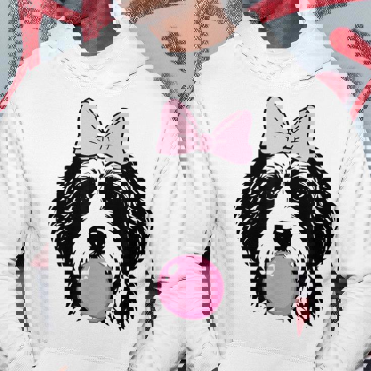 バブルガムを持つバーネドゥードル犬 パーカー 面白い贈り物