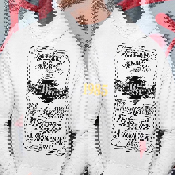 レジェンドは1985年に誕生した37歳の男性の誕生日 パーカー 面白い贈り物