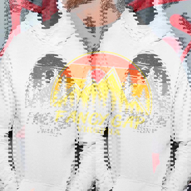 ヴィンテージ ファンシー ギャップ バージニアa 山 ハイキング お土産 パーカー 面白い贈り物