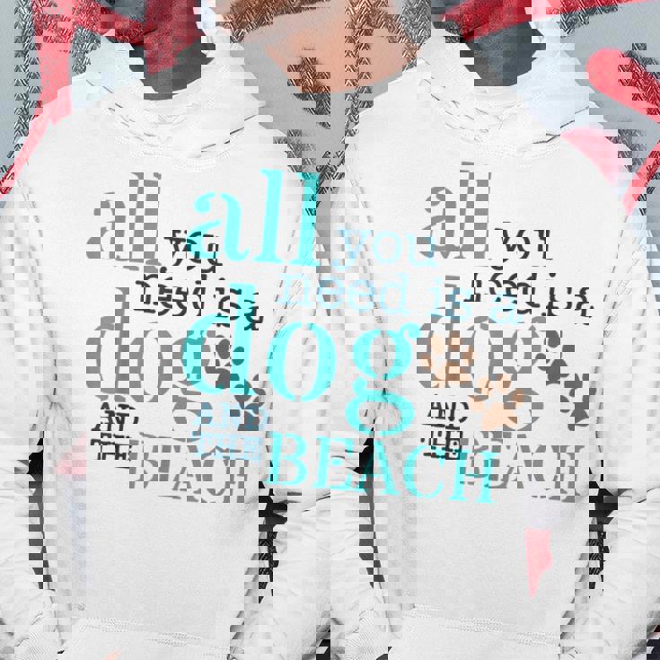 必要なのは犬とビーチ パーカー 面白い贈り物