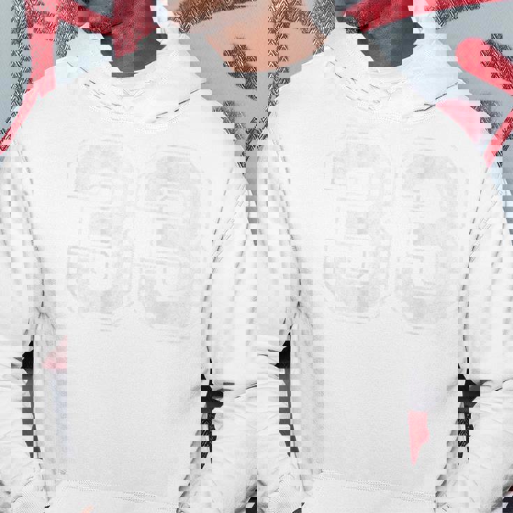 背面に33番。 パーカー 面白い贈り物