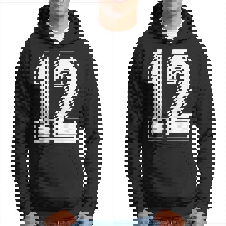 12番の前面と背面にホワイトのプリント。 パーカー