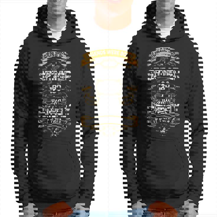 1980年9月に誕生した44歳の誕生日レジェンド。 パーカー