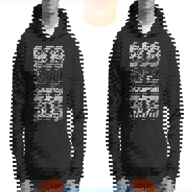 808 909 303 テクノスタイル パーカー