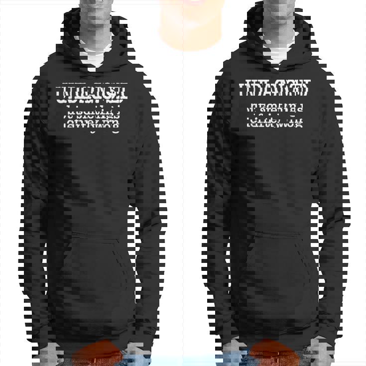 Undiagnosed Butomething Is Definely Wrong 面白い引用 パーカー