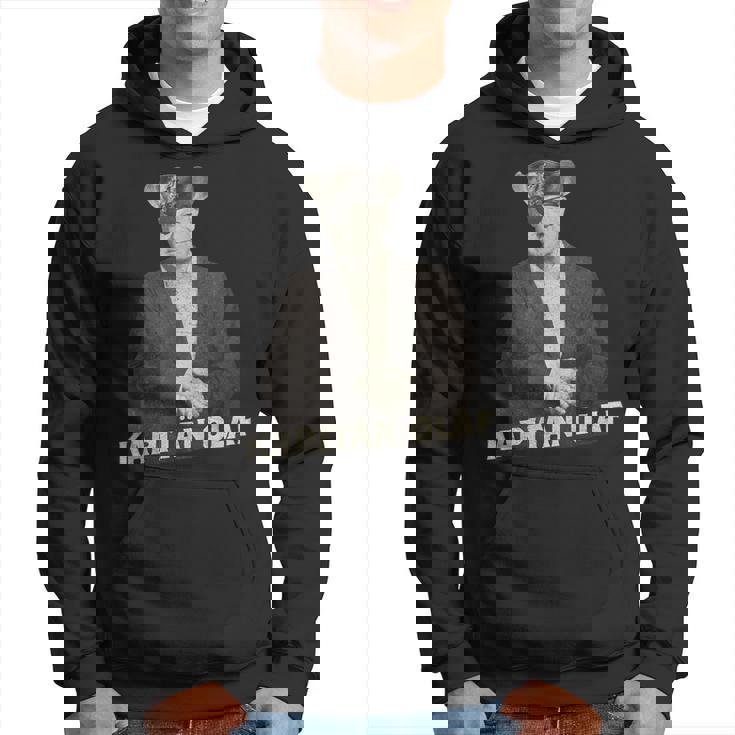 ドイツ首相オラフ・ショルツ ブラックアイパッチ 連邦議会 パーカー