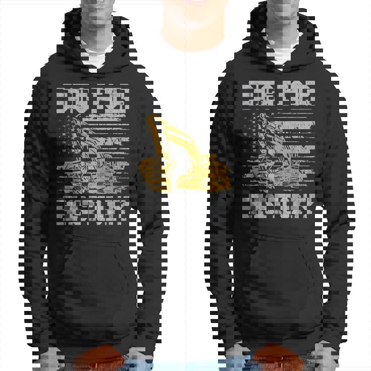 歴史を掘り起こす パーカー