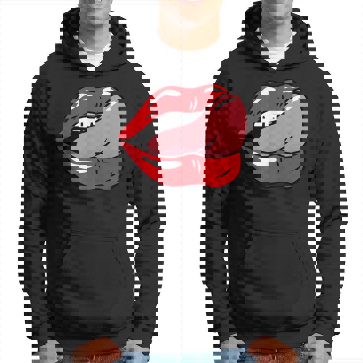 赤い唇を舐めるロックンロールグラフィック。 パーカー