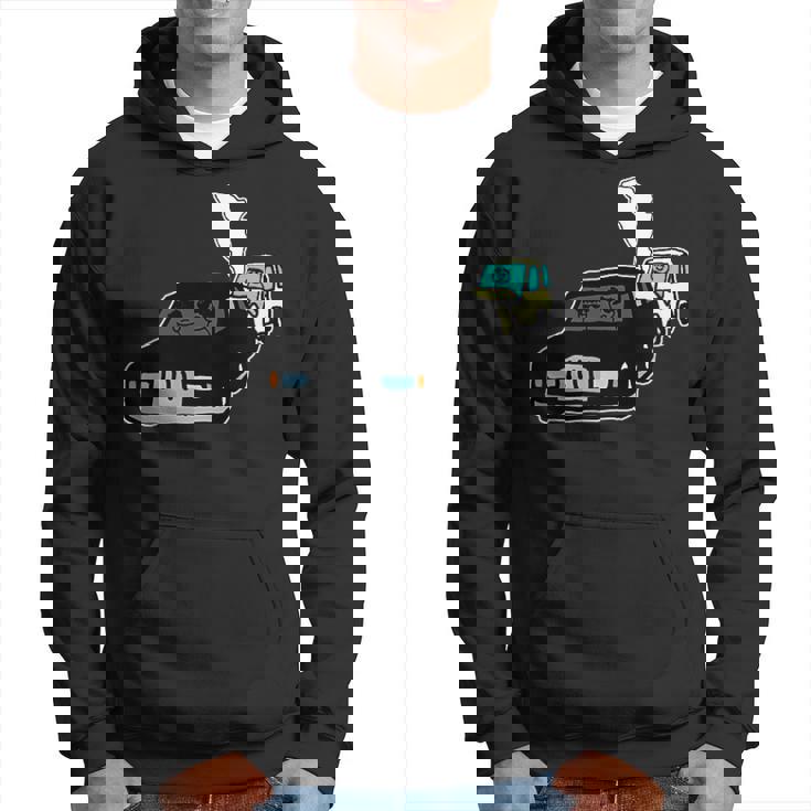 黒塗りの高級車よりも怖い無車検の軽自動車 パーカー