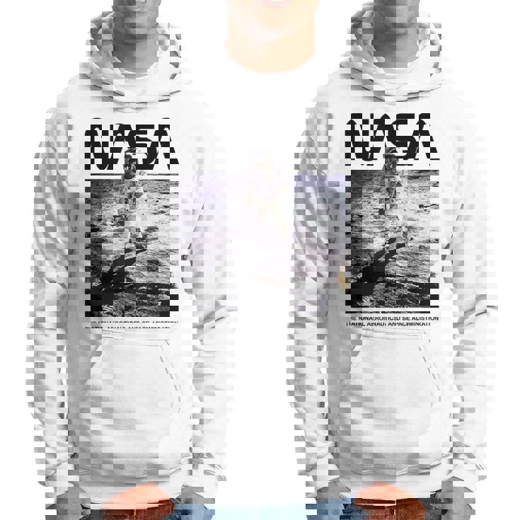 Nasaアポロ11号の月面宇宙飛行士の有名なワームロゴ パーカー