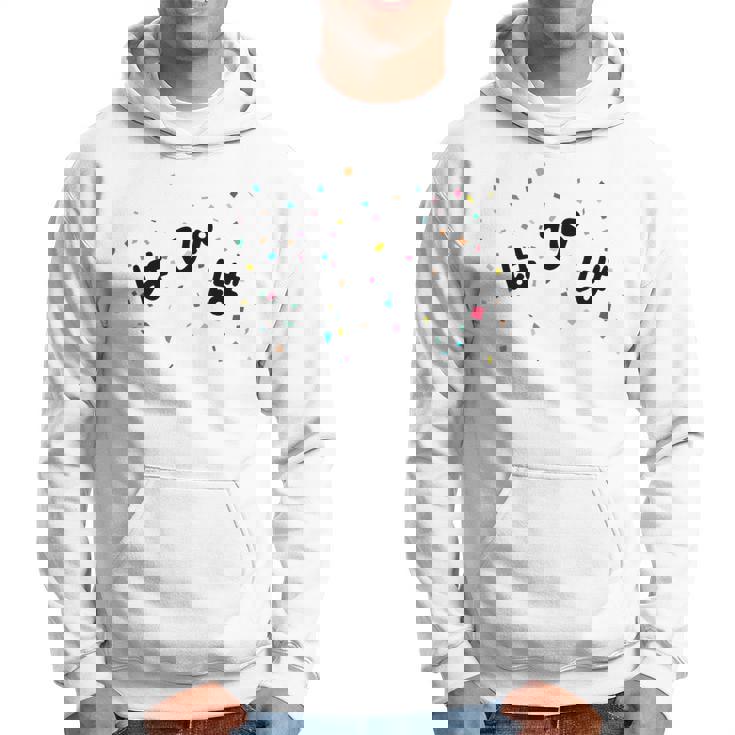 はぴば 誕生日 記念 誕生会 パーティー おめでとう バースデー ハッピーバースデー ハピバ 紙吹雪 主人公 主役 ネタ パーカー