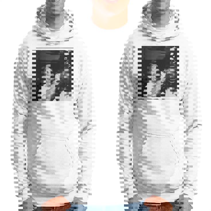 ジョー・フレイジャーが2度目のムハンマド・アリボクシングファイトに備える パーカー