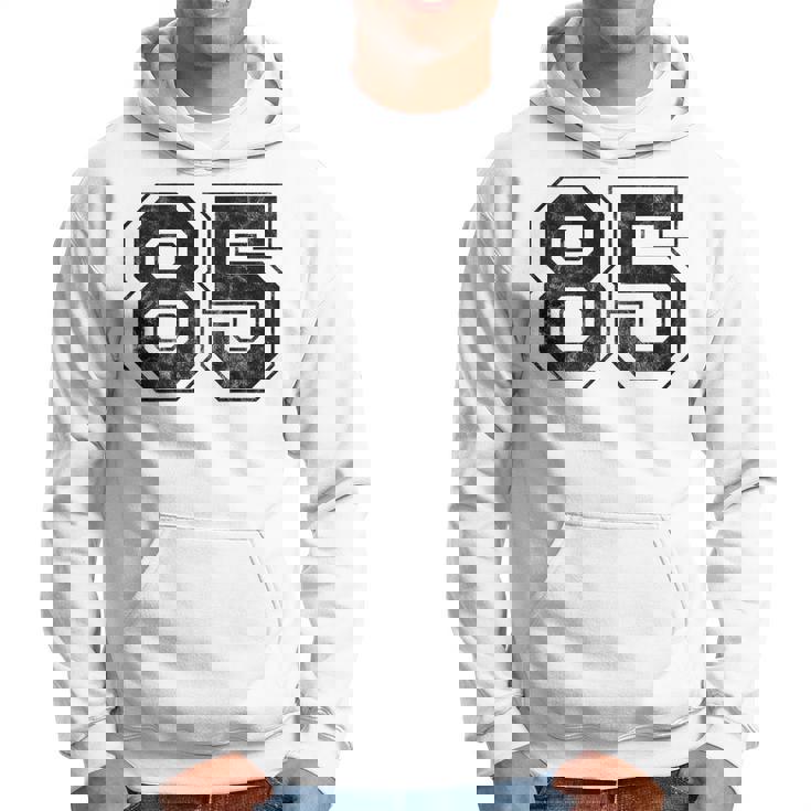 背中に85番 パーカー