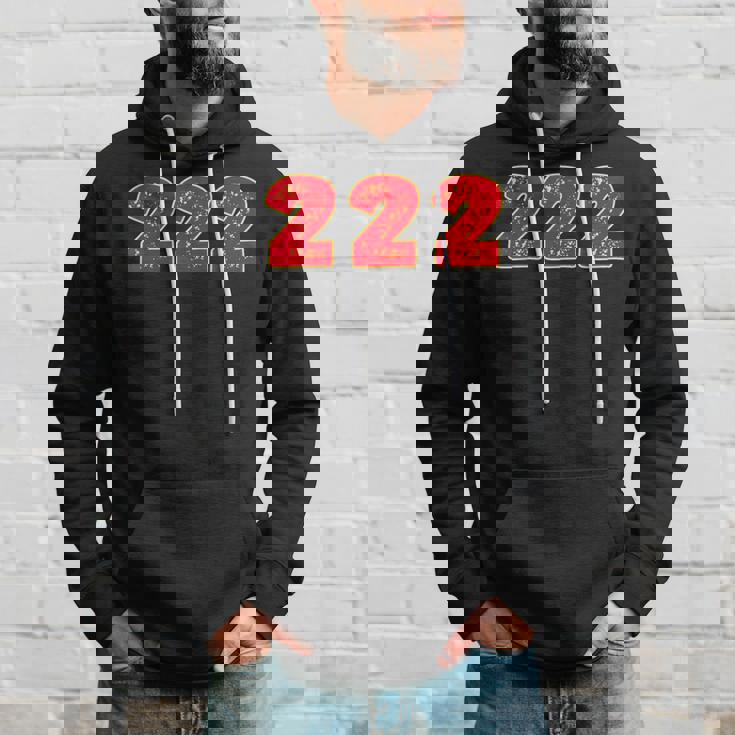 222 エンジェルナンバー Right Place Right Time パーカー 彼への贈り物