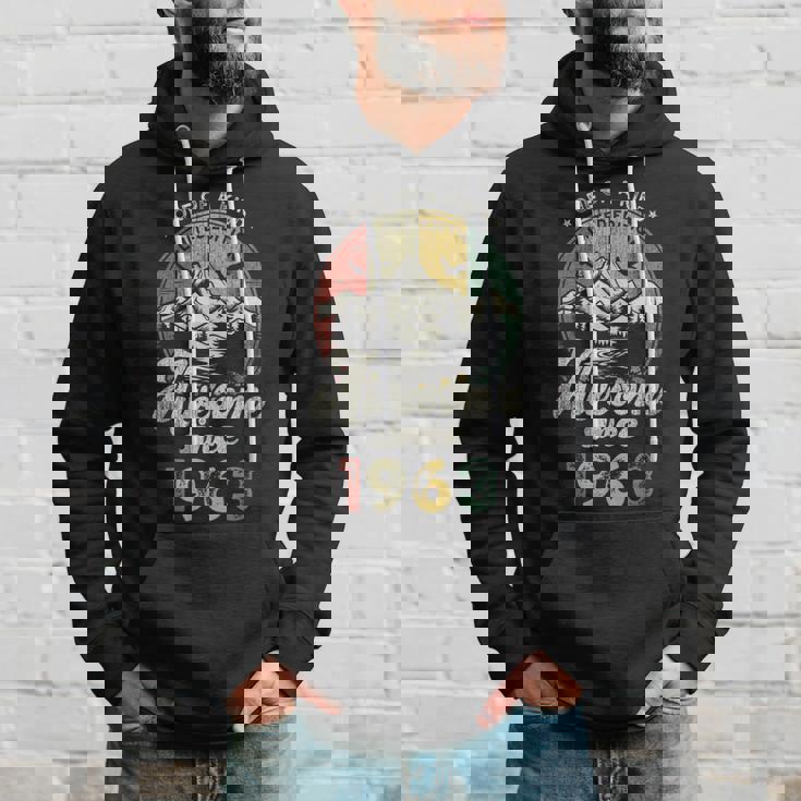 62歳の誕生日 1963年創業のレトロな山々 パーカー 彼への贈り物