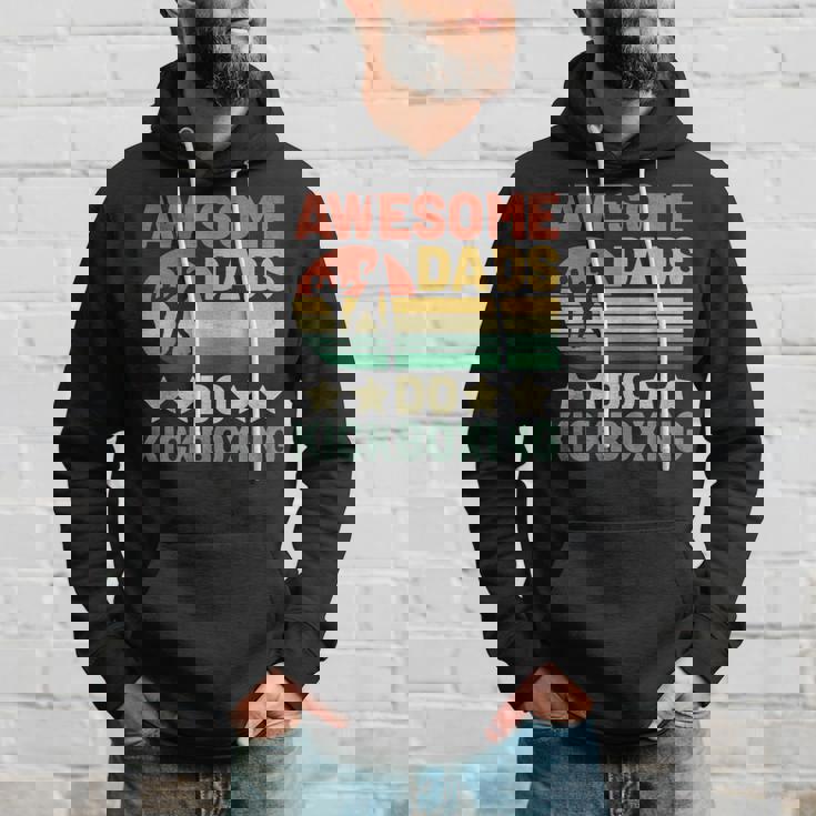 Awesome Dads Do キックボクシング キックボックス キックボクサー パーカー 彼への贈り物