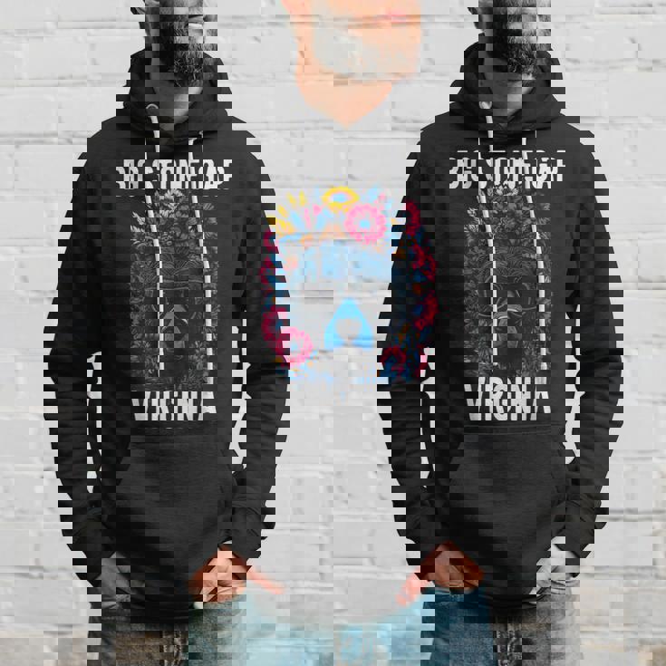 Bigtone Gap バージニア Usa クマと花のデザイン パーカー 彼への贈り物