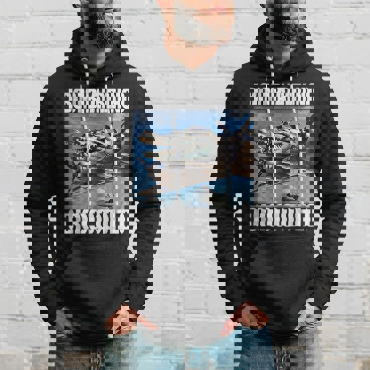 Bombardino Crocodilo イタリアンブレインロットミーム パーカー 彼への贈り物