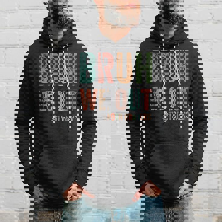 Bruh We Out 9年生 クラス 2025年生 9年生 卒業 パーカー 彼への贈り物