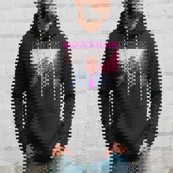 Daddy's Home President Donald Trump Pink Trumpelfie パーカー 彼への贈り物