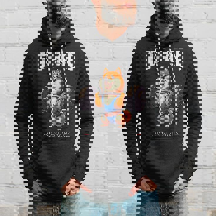 Go Hard Or Go Home 柴犬 犬 ウエイトリフティング フィットネス ジム パーカー 彼への贈り物