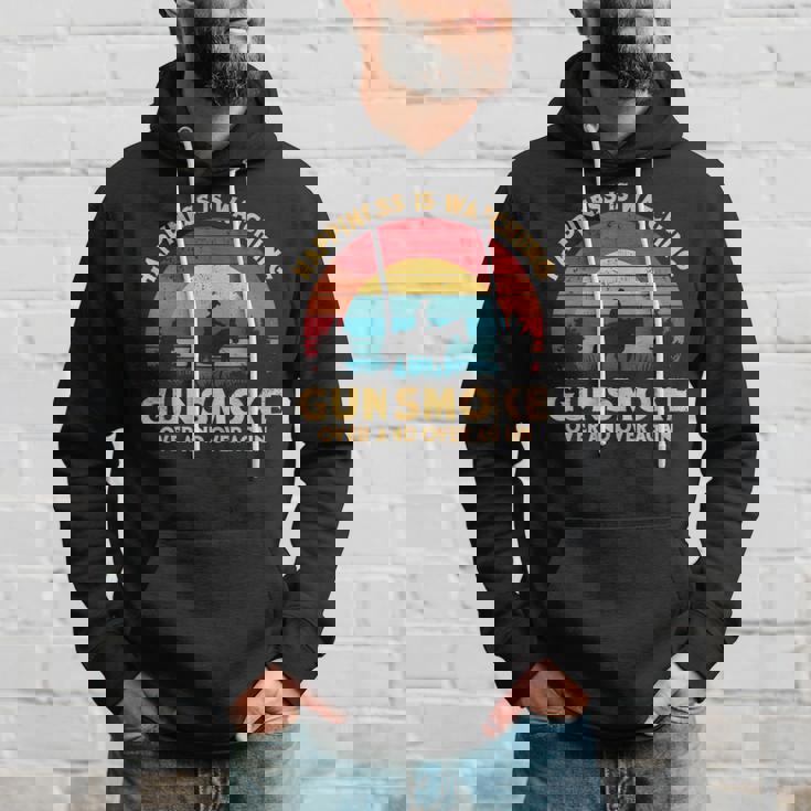 Happiness Is Watching Gunsmoke Over And Over Again Cowboys パーカー 彼への贈り物