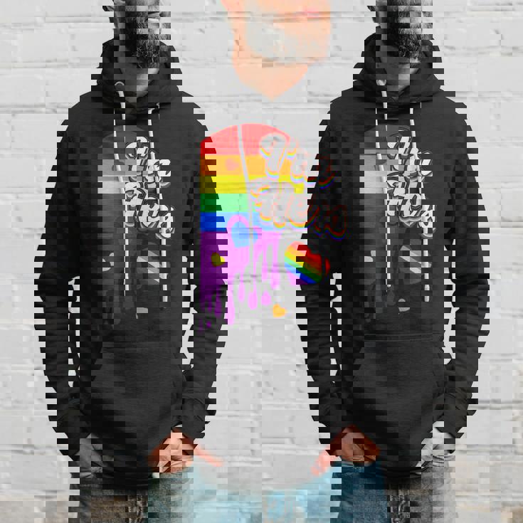 I'm Hers &He's Mine 虹のハート Lgbtq プライド デザイン パーカー 彼への贈り物