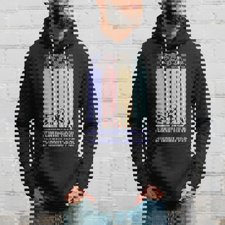 International Yoga Day For Harmony And Peace パーカー 彼への贈り物