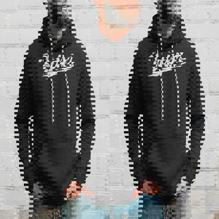 Retrowoosh Job Title Barber パーカー 彼への贈り物