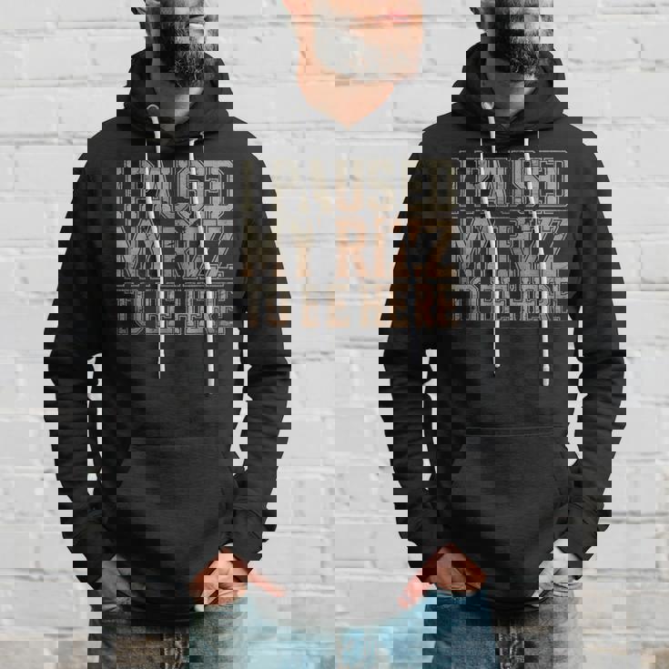 Rizz Paused 面白い ビデオゲーマー ギフト アンティーク調デザイン パーカー 彼への贈り物