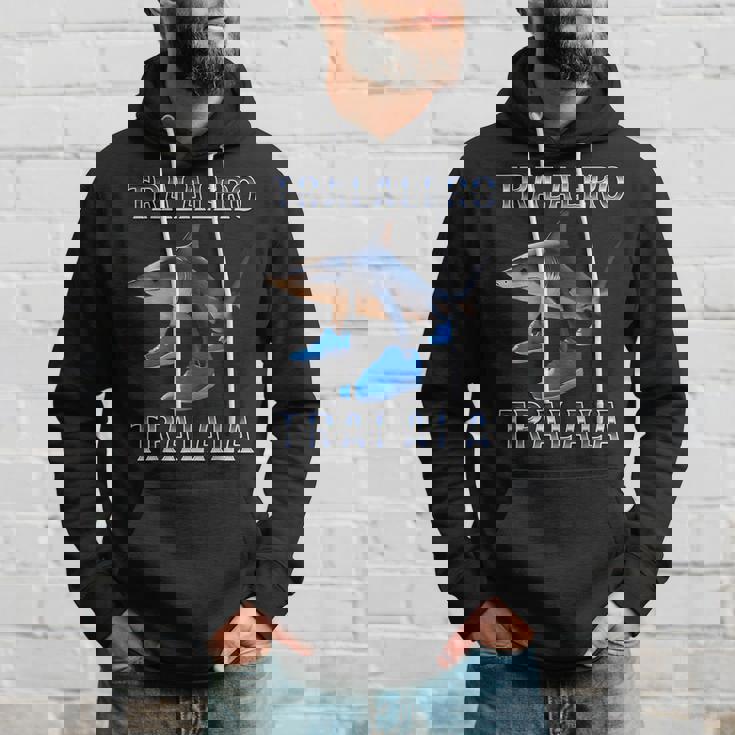 Tralalero Tralala イタリアンブレインレッドミーム パーカー 彼への贈り物