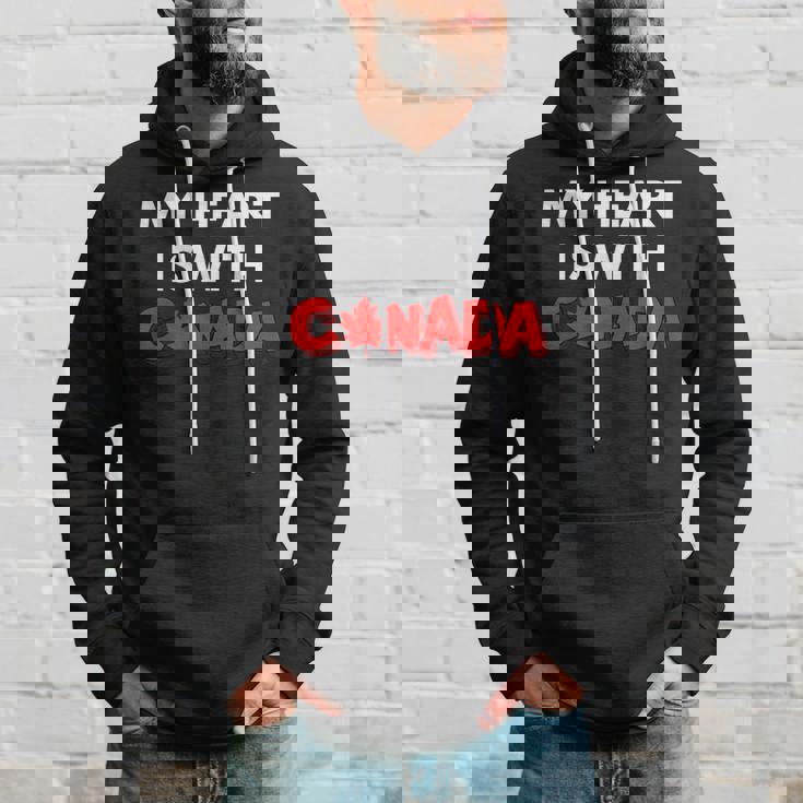 「My Heart Is With Canada」 – カナダ人と強く立つ パーカー 彼への贈り物