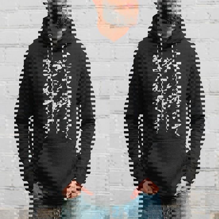 【こう見えてダンサーなんです】ダンス 面白い 文字 ギャグ ネタ ウケ狙い ふざけ 笑える おもしろ お笑い 文字入り パーカー 彼への贈り物