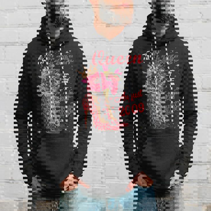 この女王は2009年8月に誕生しました。 パーカー 彼への贈り物