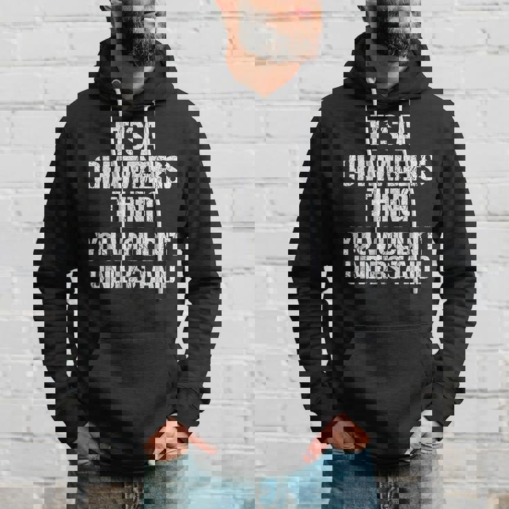 それは商工会議所のことだ（君には分からないだろう）-Chambers パーカー 彼への贈り物