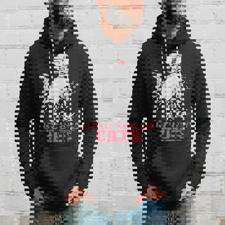 ただの猫好きナースおもしろいネコナース パーカー 彼への贈り物