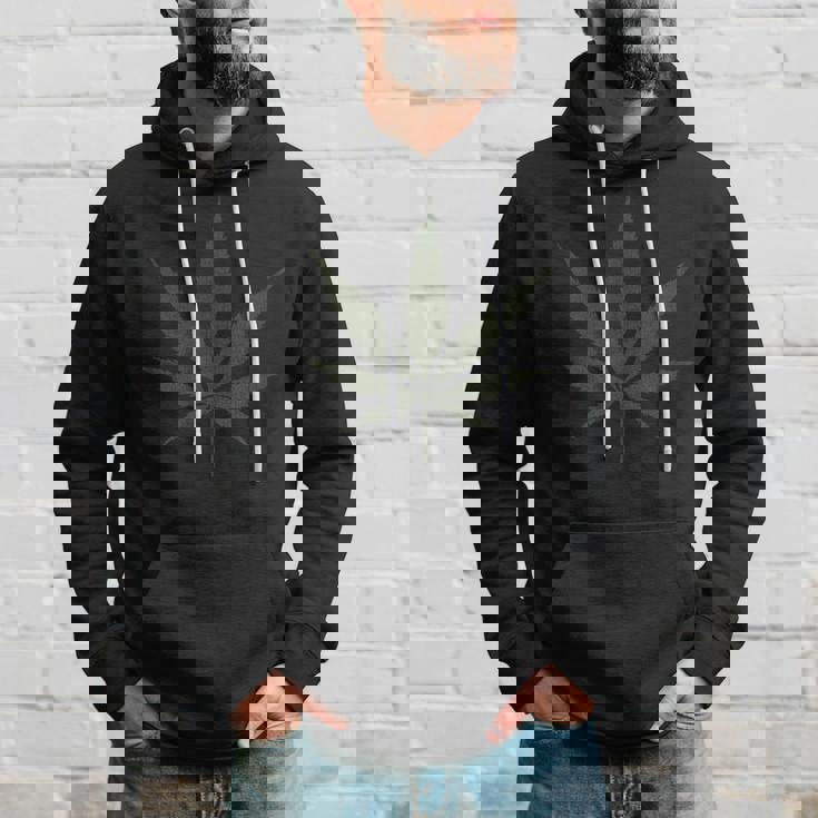 アンティーク調のウィードリーフtシャツ パーカー 彼への贈り物