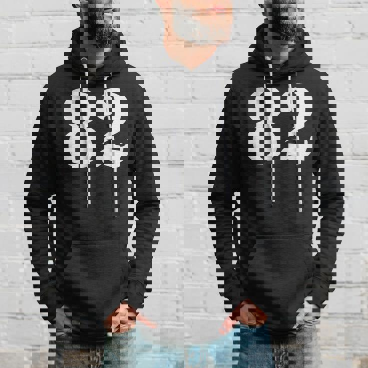 エイティツー 数字 82 ナンバー パーカー 彼への贈り物