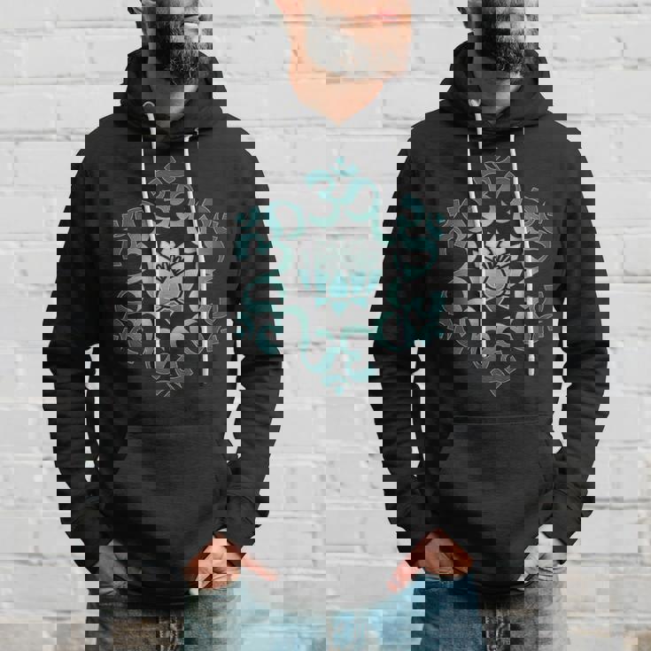 オム、マントラ、シンボル、マンダラ、蓮の花、仏教、ヨガ パーカー 彼への贈り物