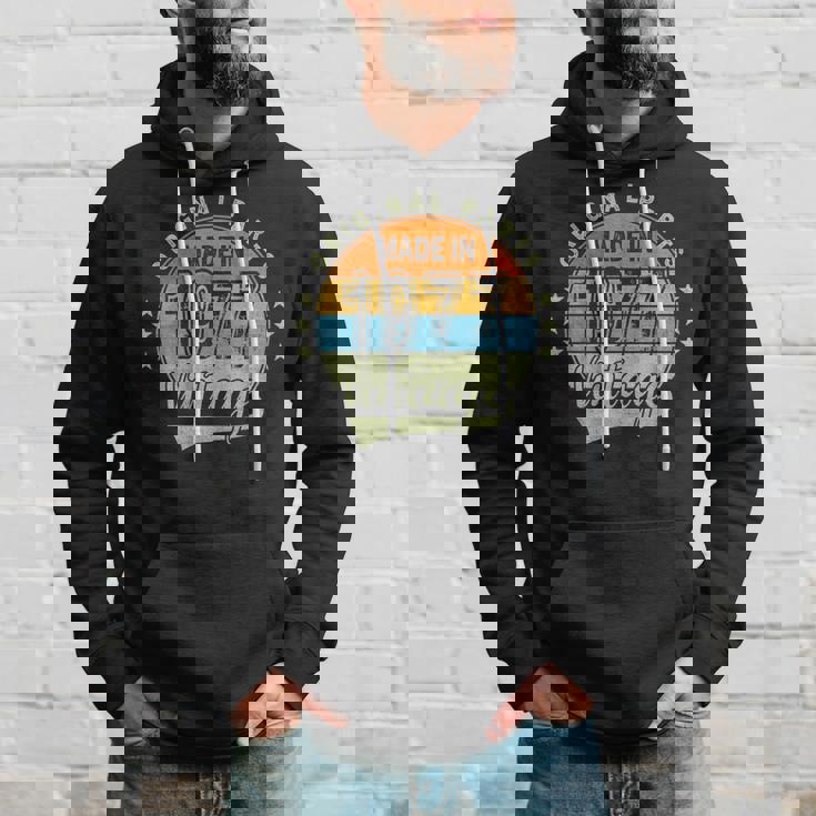 オリジナルパーツ 1977年生まれ ヴィンテージ 47歳 誕生日 レトロ パーカー 彼への贈り物