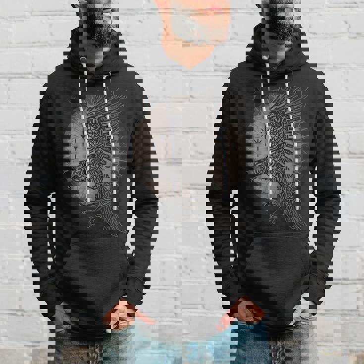 オーディンのカラス フギンとムニン フギンとムニン パーカー 彼への贈り物