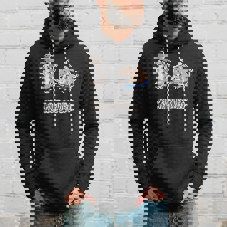 カワウソくん『スケボー』コツメカワウソ ゆるくて かわいい キャラクター イラスト パーカー 彼への贈り物