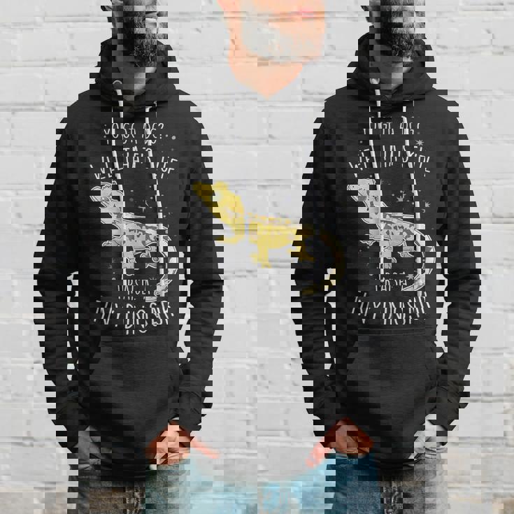 クレステッドゲッコ 小さな恐竜 トカゲ 爬虫類 ペット ハーレクイン パーカー 彼への贈り物