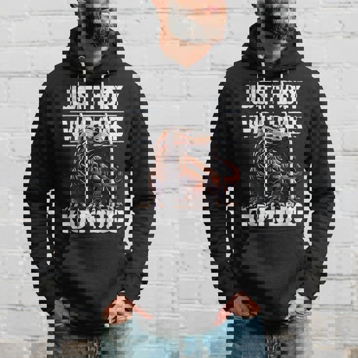 コモドドラゴンを愛するただの少年 男の子 キッズ パーカー 彼への贈り物