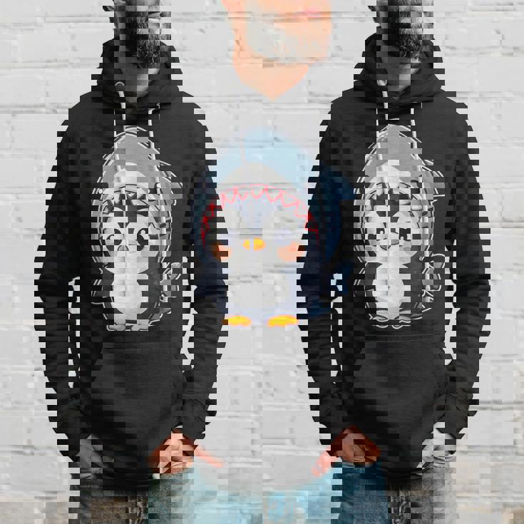 サメのコスチュームを着た面白いペンギン パーカー 彼への贈り物