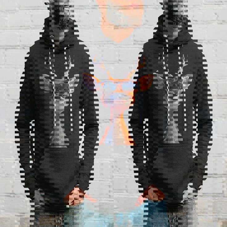 サングラスの角を持つ雄鹿狩猟鹿トナカイ赤鹿 パーカー 彼への贈り物