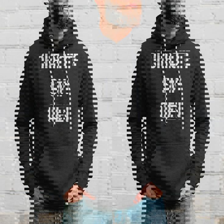 シャーロット・イズ・マイ・クイーン パーカー 彼への贈り物