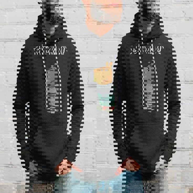 ジャスト・ア・チル・ガイ・ファニー・ミーム パーカー 彼への贈り物